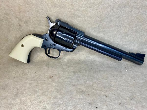RESERVIERUNG Ruger S.A. Revolver Blackhawk Kal.357Mag.brüniert 6 1/2"